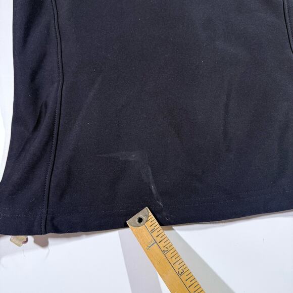 L.L. Bean Women’s Small Softshell Jacket Black Windstopper Gore Windproof S - Picture 9 of 9